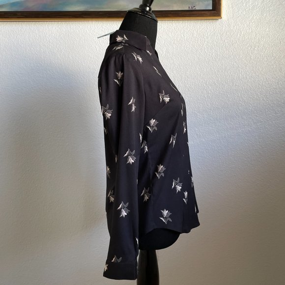 Ann Taylor Black Floral Long Sleeve Blouse -- Size XXSP - Picture 3 of 7